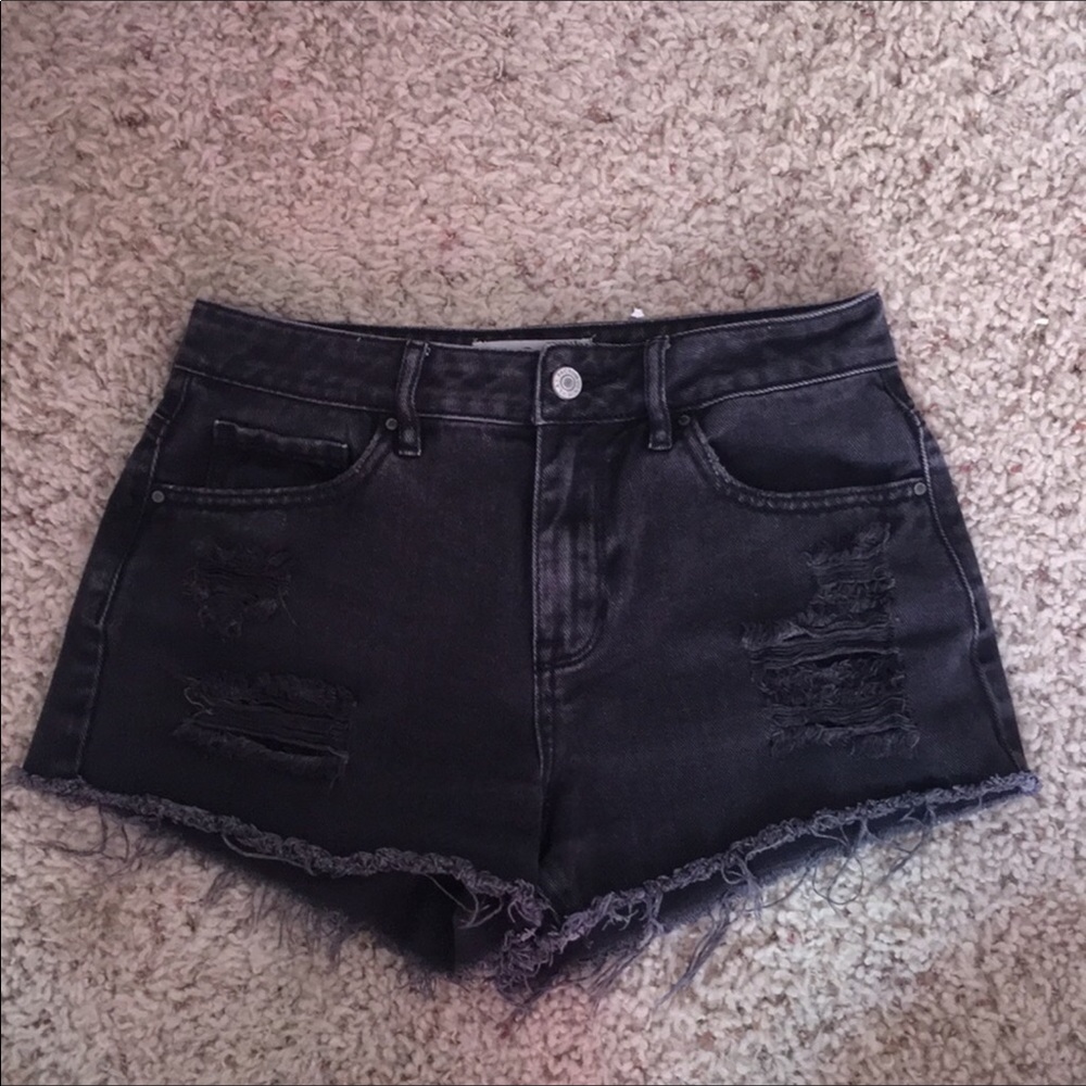 pacsun ripped black shorts